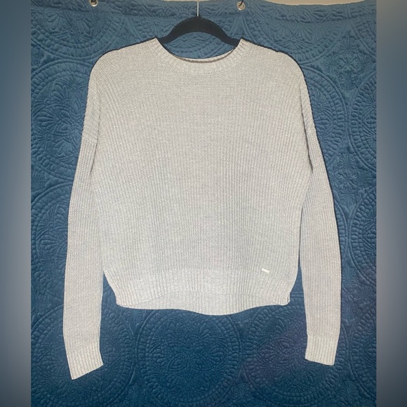 Hollister Knit Sweater - Picture 1 of 3